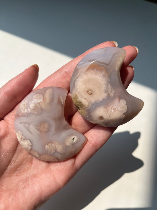 Flower Agate Moon