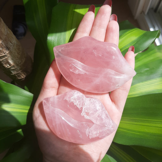 Large Rose Quartz Lip Carving