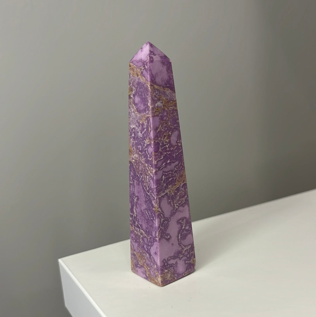 Phosphosiderite Obelisk