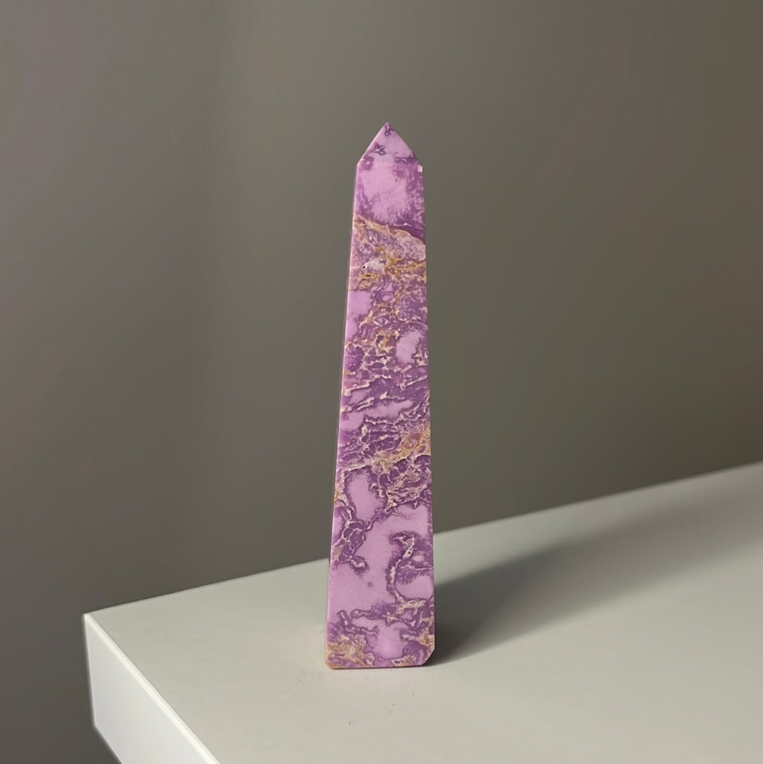 Phosphosiderite Obelisk