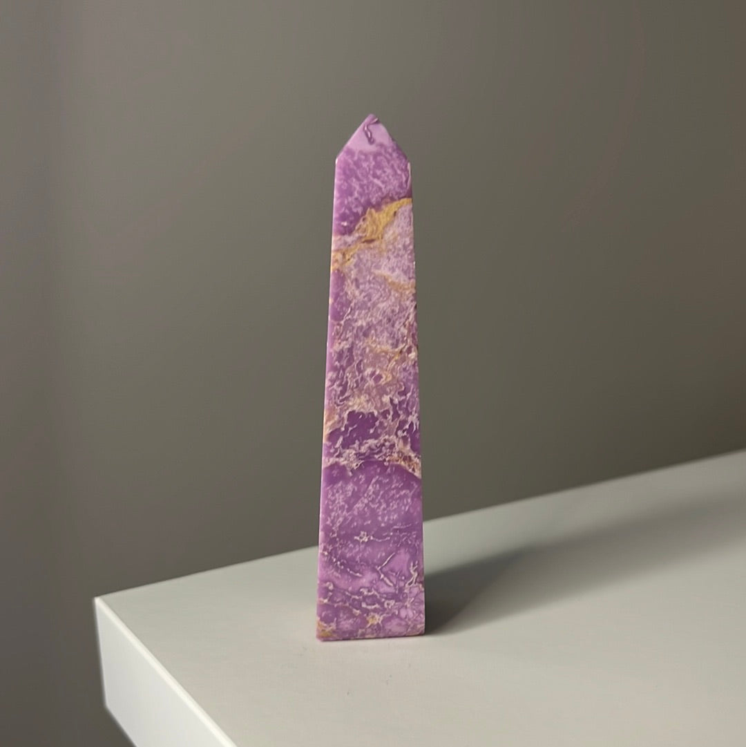 Phosphosiderite Obelisk
