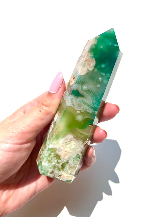 Green Flower Agate Tower